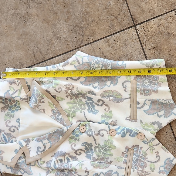 NWOT...Linen Vest - Picture 6 of 7